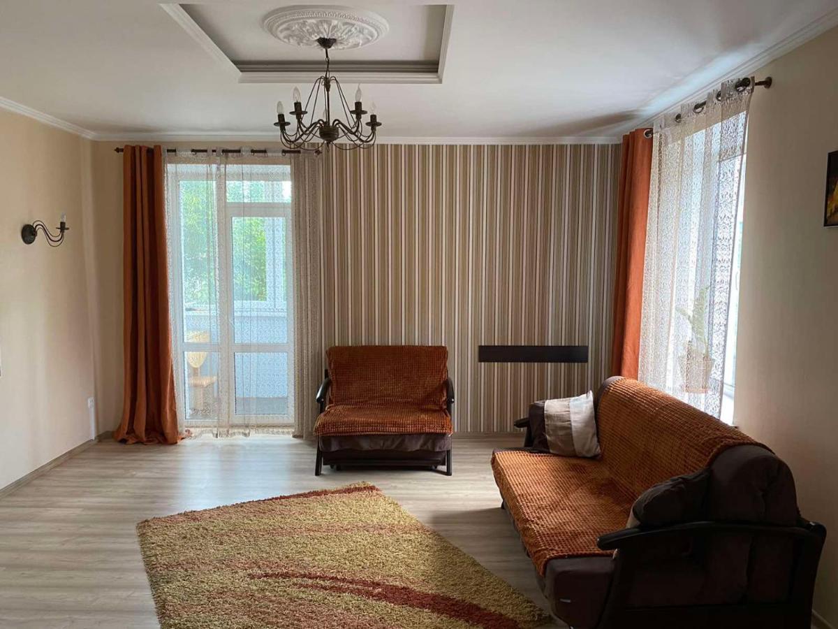 Апартаменты Центр,Возле Макдоналдс Winnyzja Exterior foto