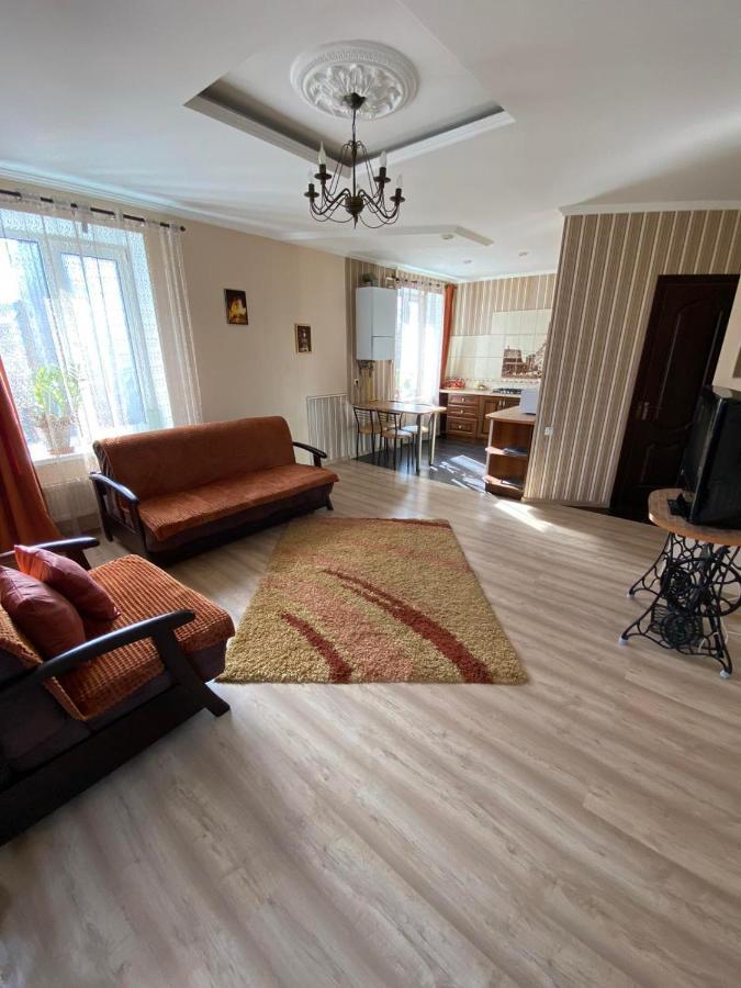 Апартаменты Центр,Возле Макдоналдс Winnyzja Exterior foto